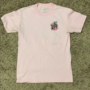 Small pink graphic tee